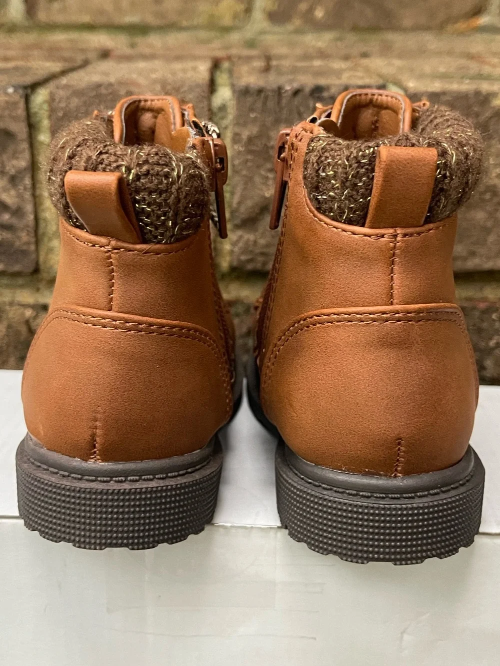 wonder nation Brown Lace Up Ankle Boots Side Zip Kids Size 6 NWOT
